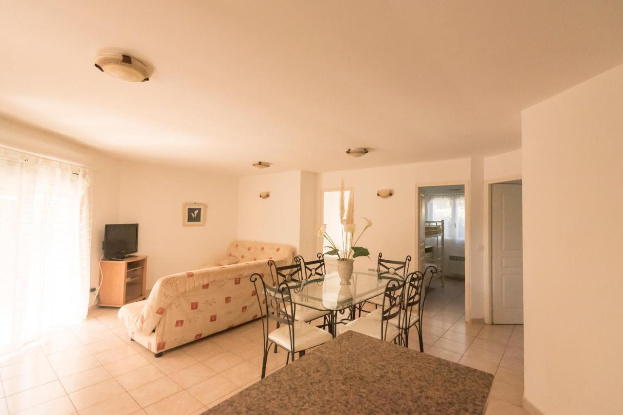 Residence De Tourisme Le Clos Des Vendanges มอริอานี พลาจ ภายนอก รูปภาพ